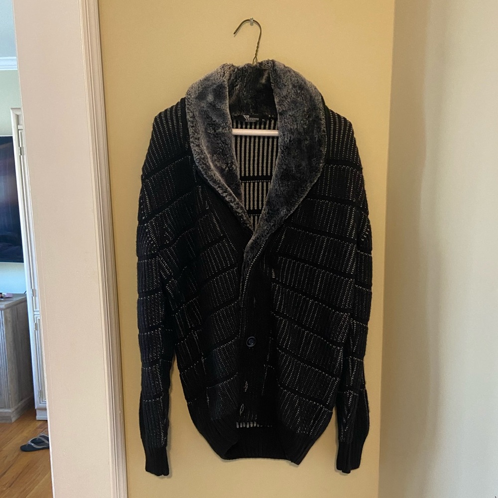 Fur cowl dark gray/black cardigan sweater